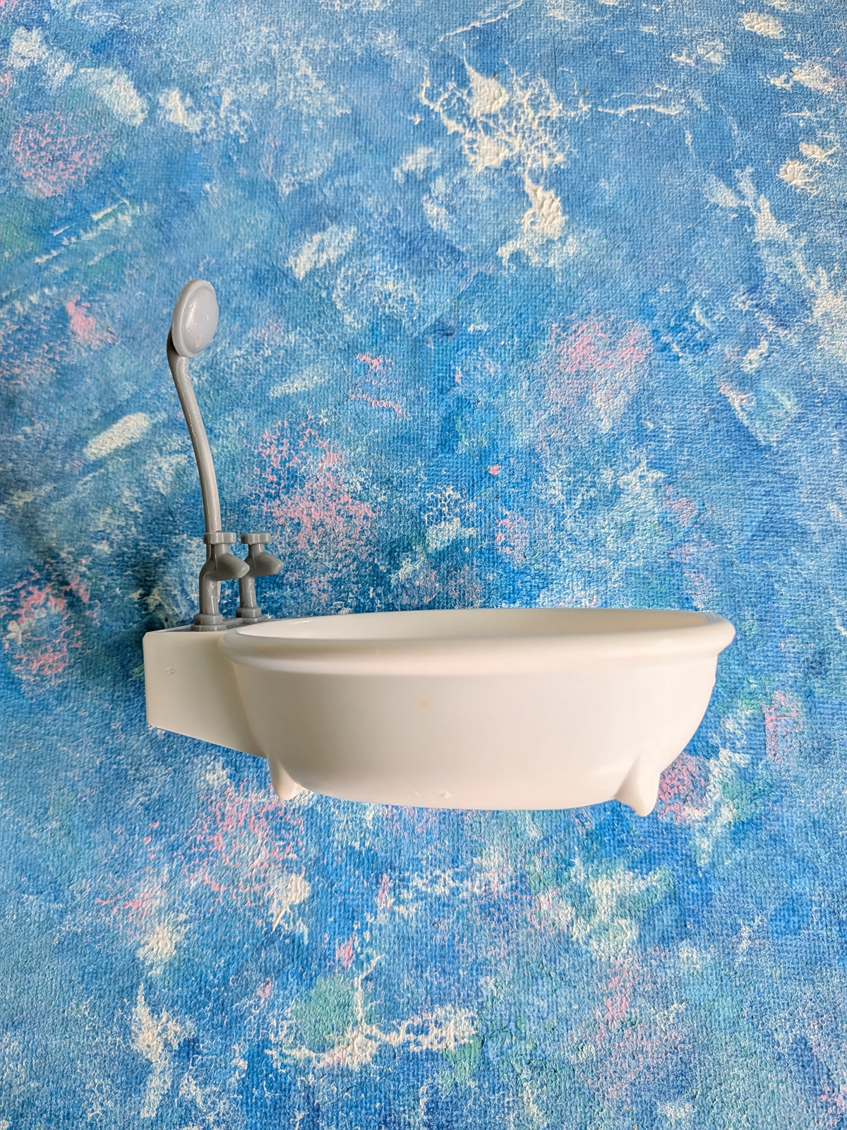 Dolls House White Plastic Bath - Unbranded