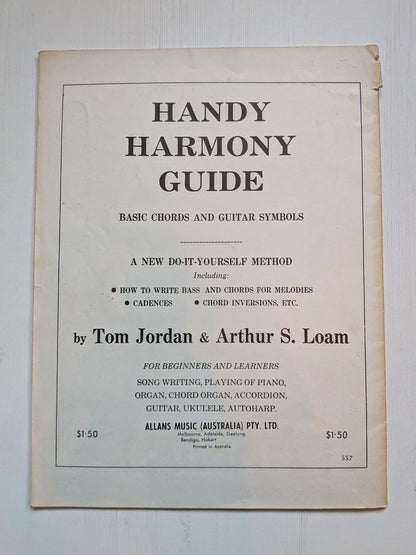 The Big-Note Parade of Famous Melodies by Maxwell Eckstein - Carl Fischer Inc.