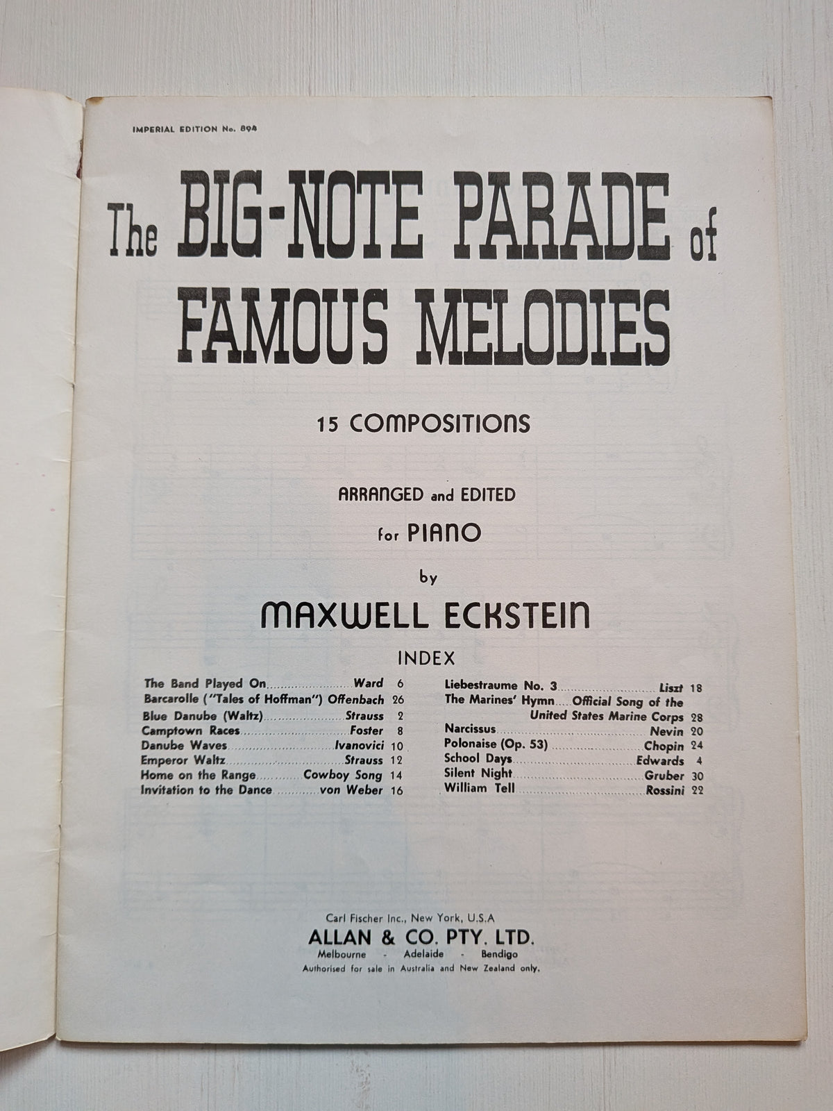 The Big-Note Parade of Famous Melodies by Maxwell Eckstein - Carl Fischer Inc.
