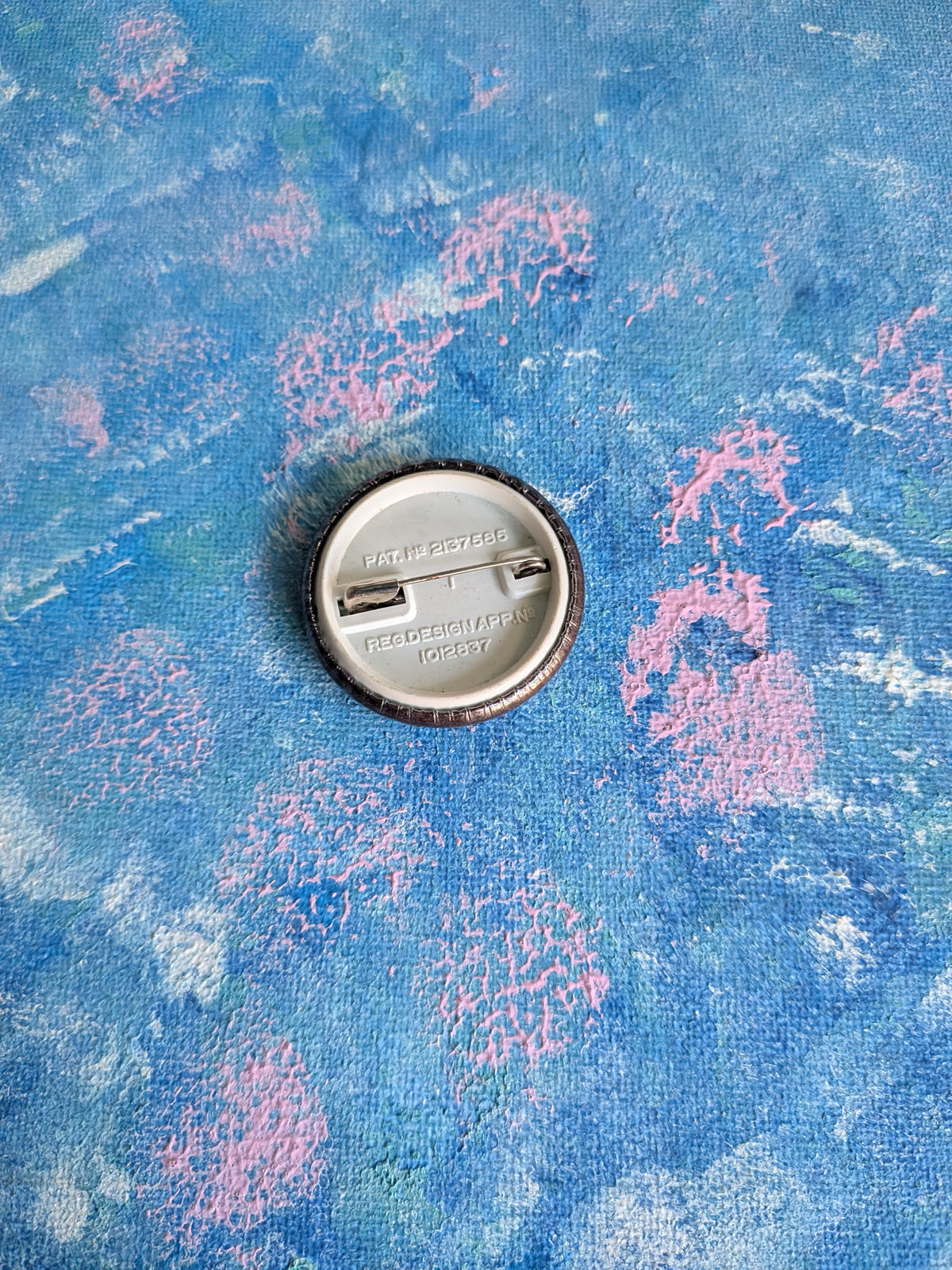 Vintage "General Dogsbody" Slogan Badge