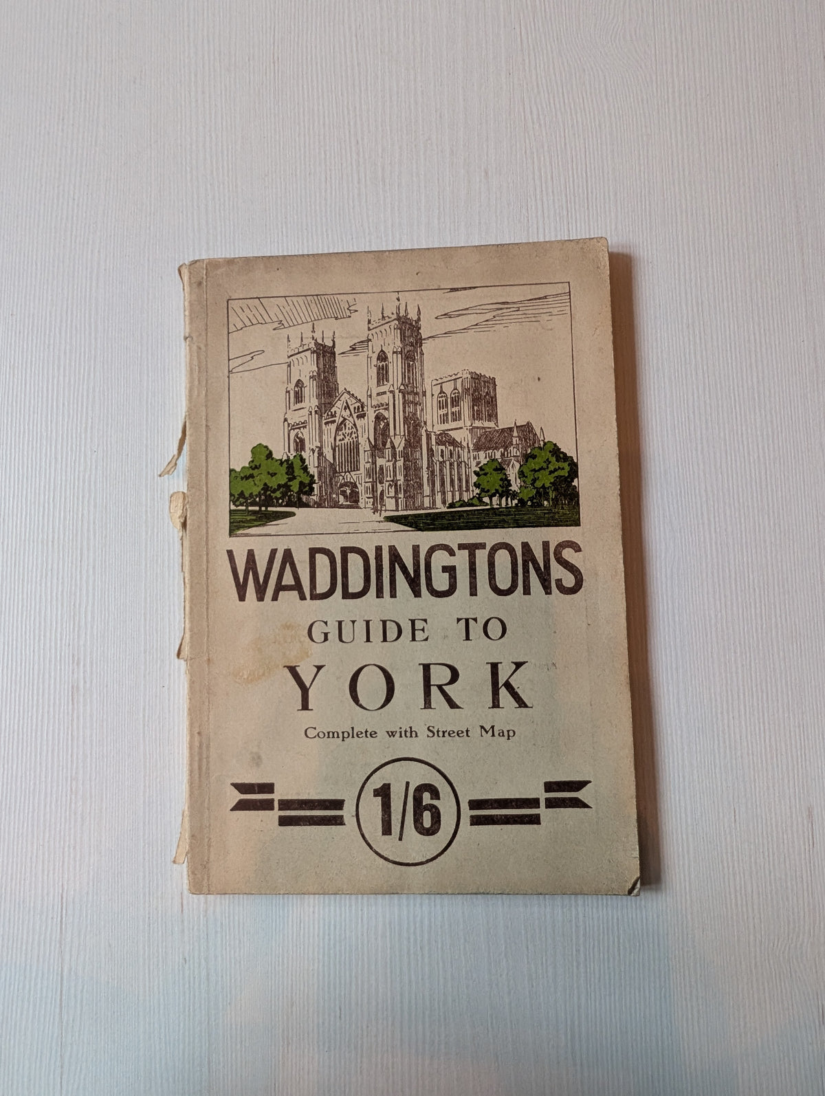 Vintage Waddingtons Guide to York Booklet - 1940s Approx