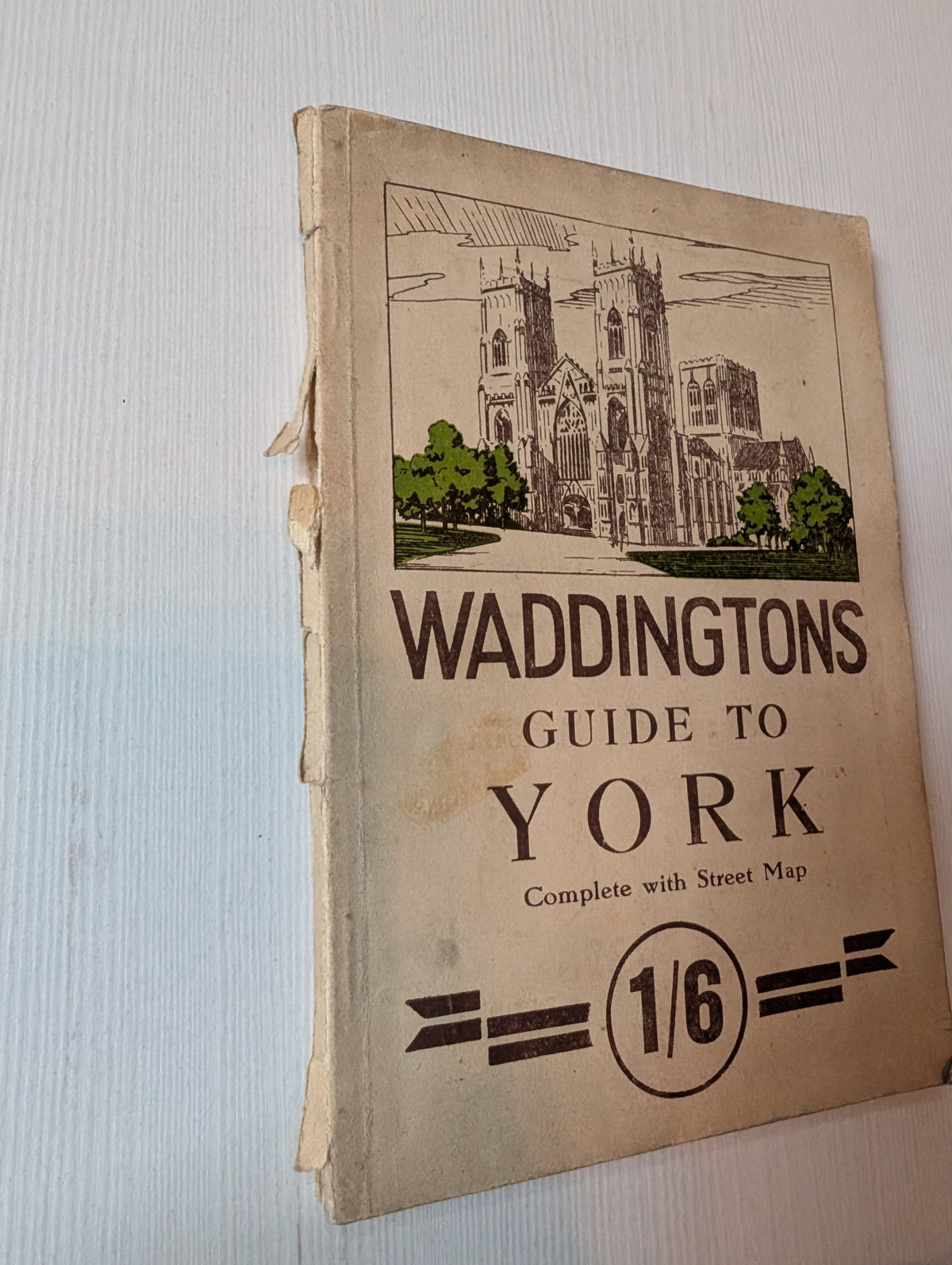 Vintage Waddingtons Guide to York Booklet - 1940s Approx