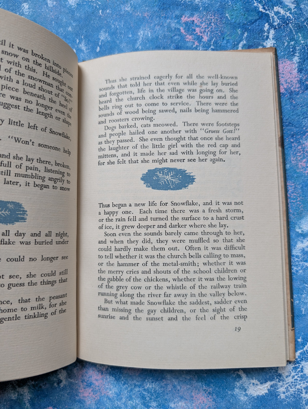 Snowflake by Paul Gallico - 1952 - Purnell & Sons Ltd
