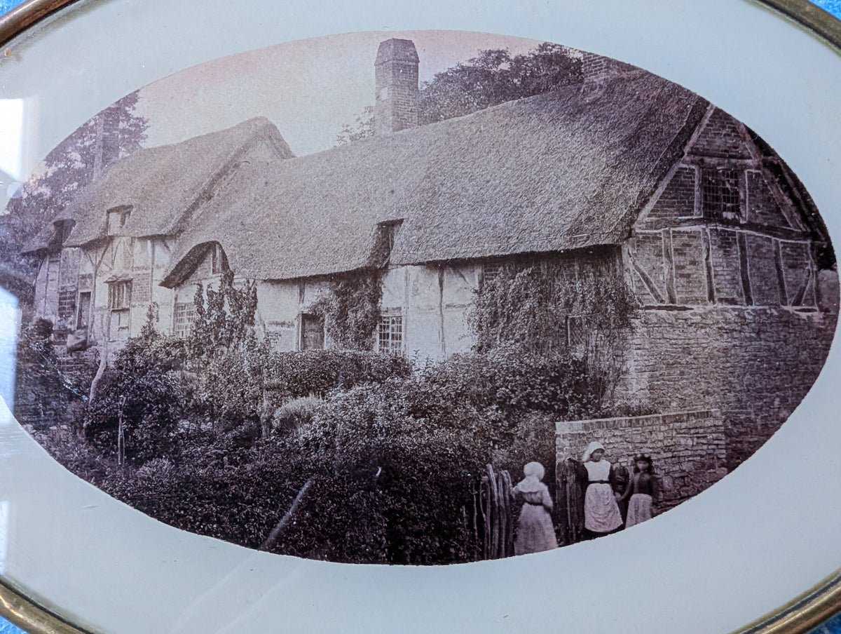 Vintage Anne Hathaway's (William Shakespeare's Wife) Cottage Oval Framed Photo