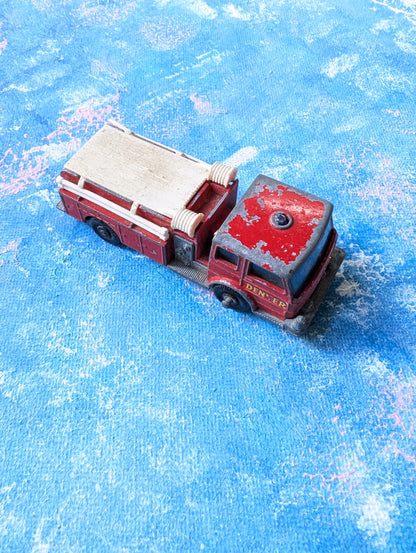 Vintage Matchbox Lesney No. 29c Denver Maxim Fire Pumper Truck - 1966