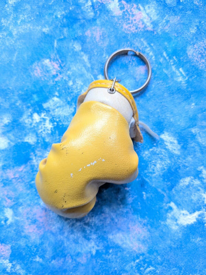 Vintage Retro-Style Miniature Yellow Boxing Glove Novelty Keyring/Keychain