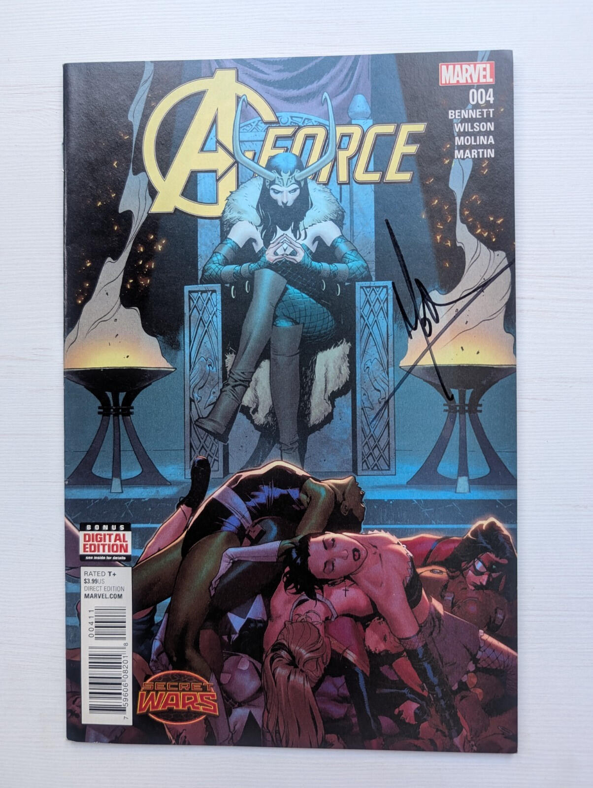 A Force #4 - Signed by Jorge Molina (No COA)  2015 - Marvel Comic Book