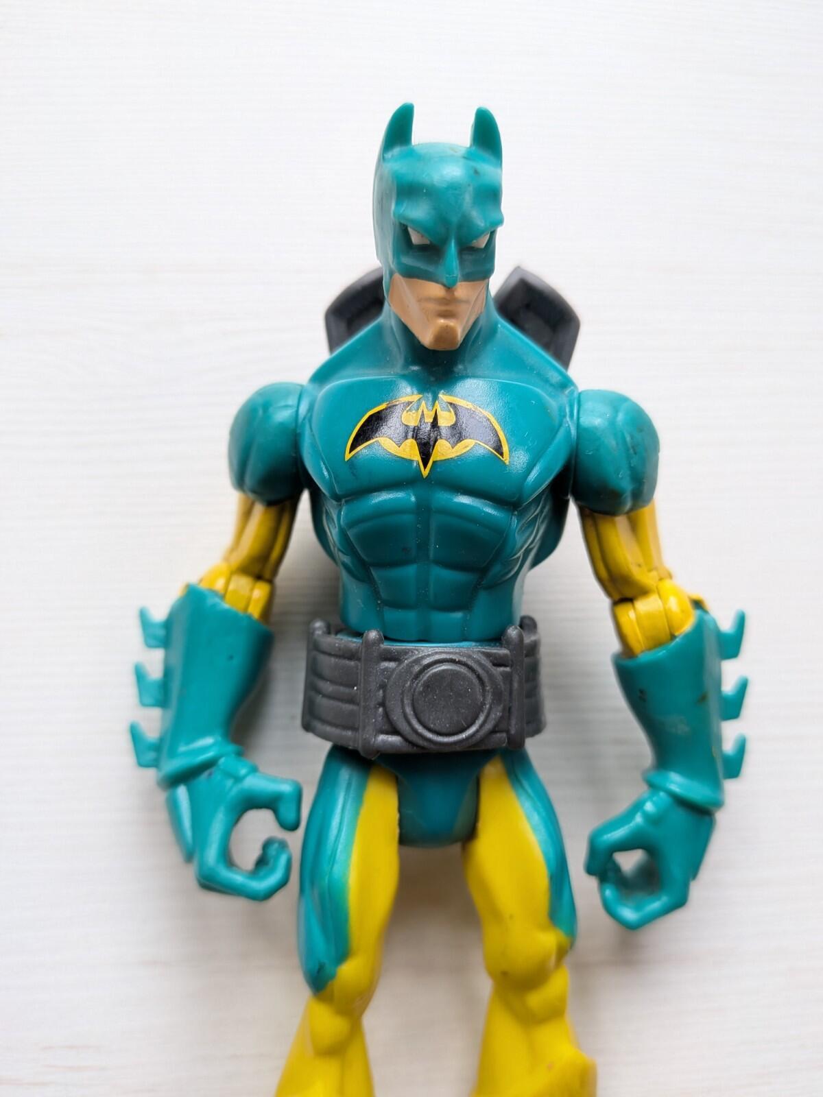 DC Universe Power Attack Swamp Strike Batman Green/Yellow Suit - 2011