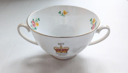 Vintage Queen Elizabeth Silver Jubilee Bone China Sugar Bowl - Winalex Wear