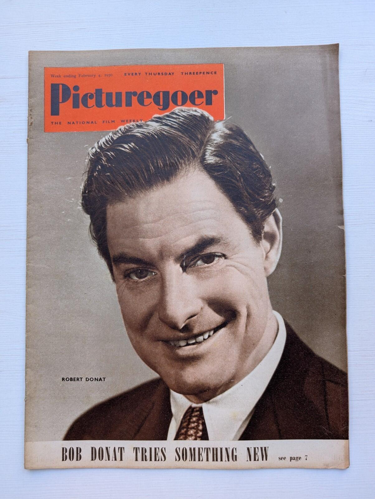Picturegoer: The National Film Weekly February 4, 1950 - Robert Donat Cover