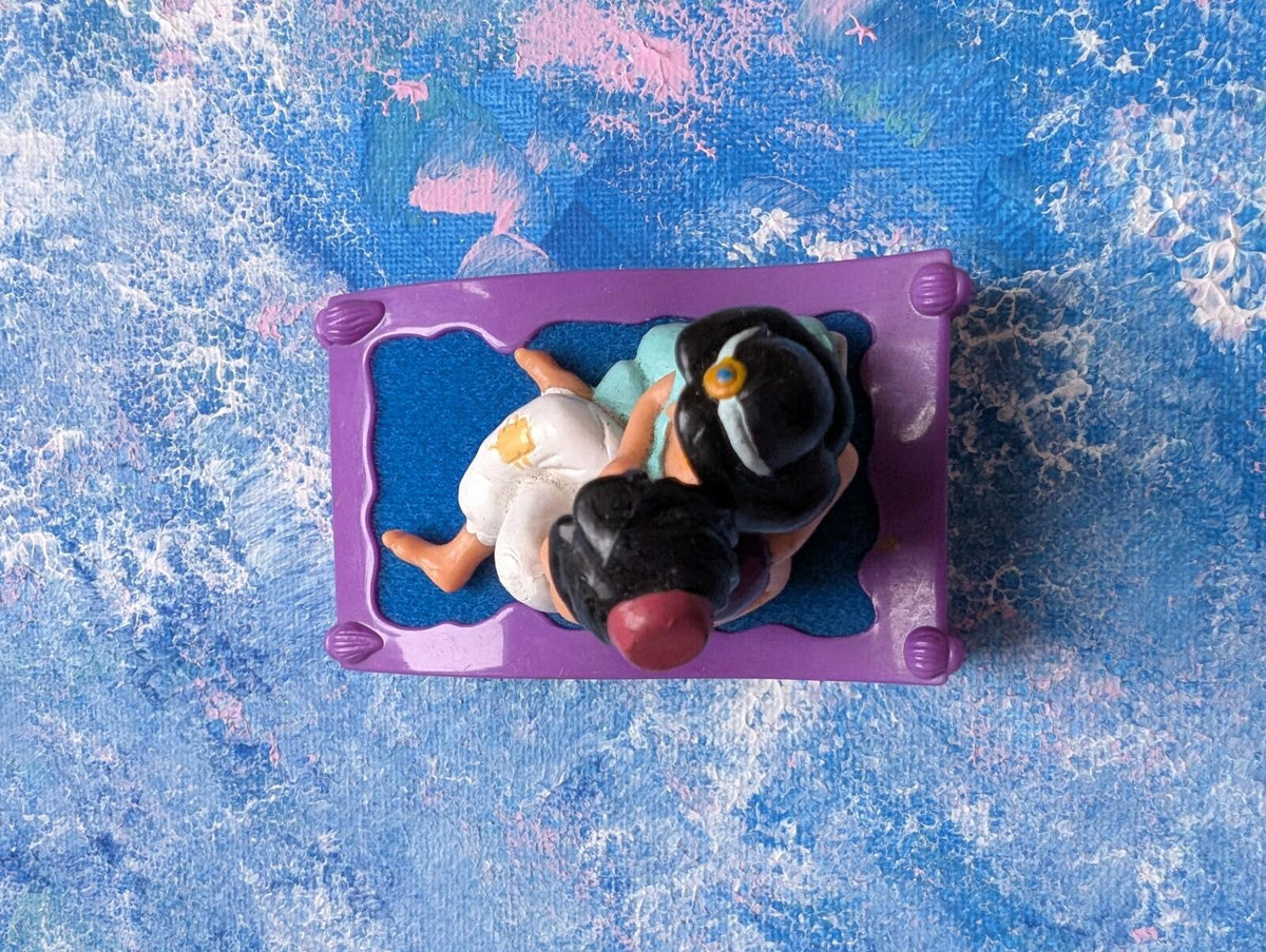Disney's Aladdin - Aladdin/Jasmine on Magic Carpet - McDonalds Toy 1993