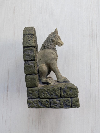 Game of Thrones Miniature Direwolf Statue - 2015 - HBO