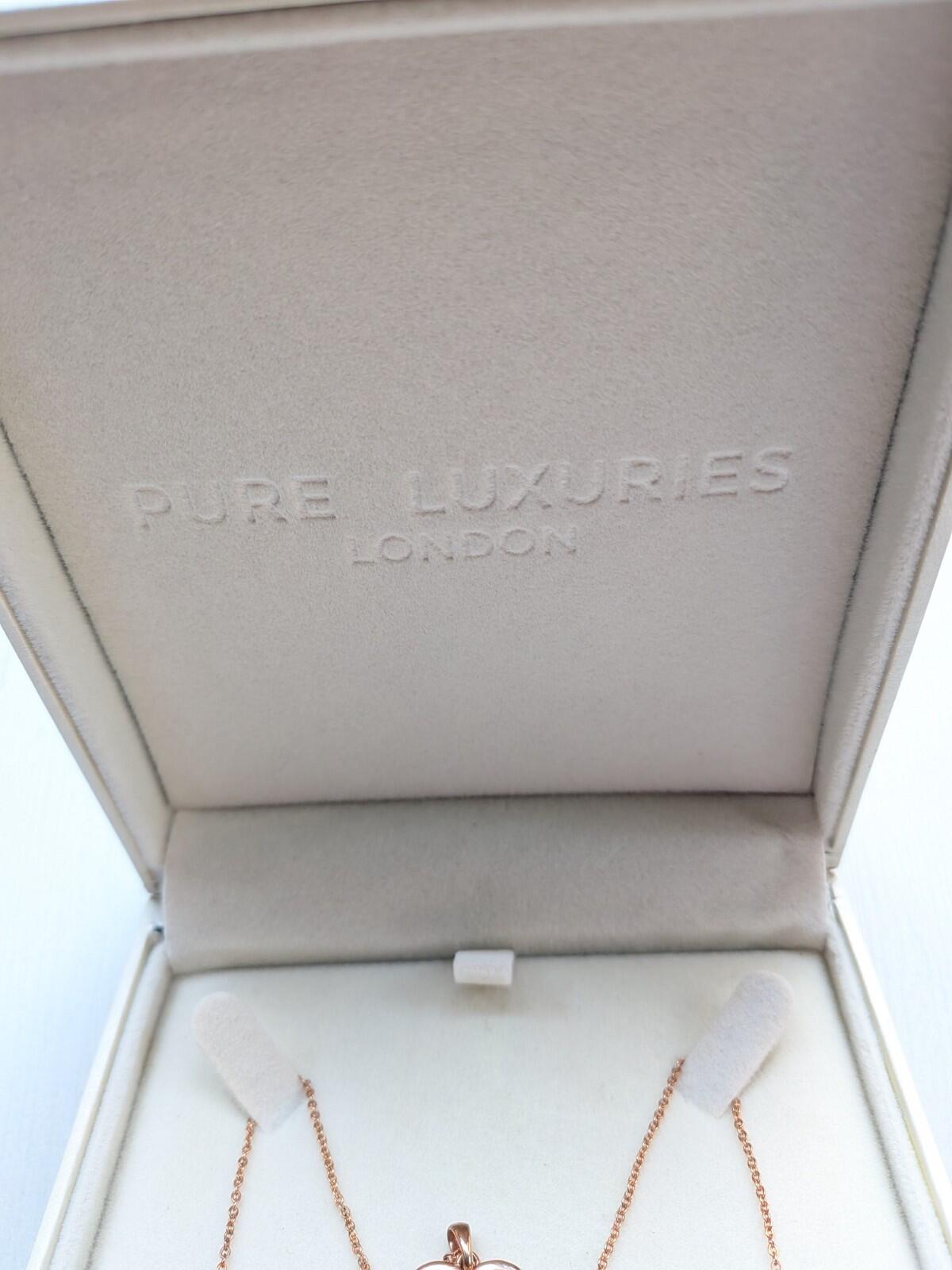 Rose Gold-Plated Necklace with Heart-Shaped Pendant - Pure Luxuries London