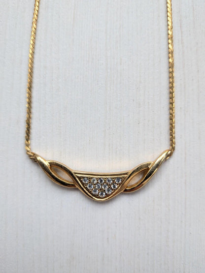 Vintage-Style Gold-Tone Metal Necklace with Rhinestones