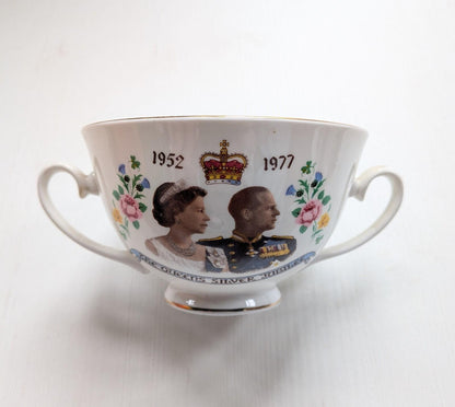 Vintage Queen Elizabeth Silver Jubilee Bone China Sugar Bowl - Winalex Wear