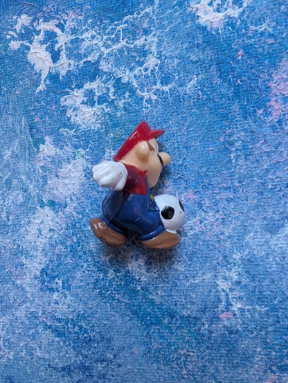 Super Mario Bros Mario Soccer Mini Figure - 2000 - Zaini/Nintendo