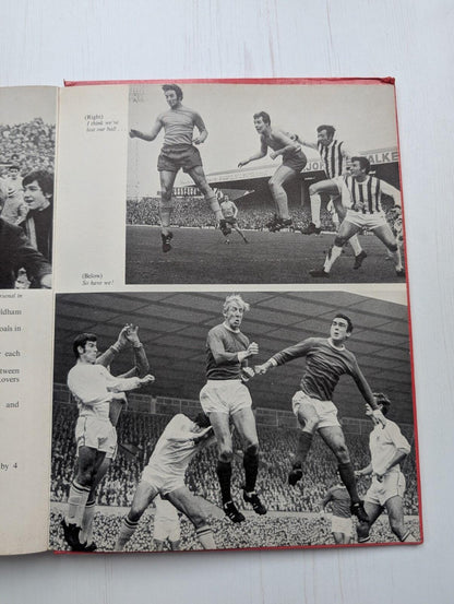 All Stars Football Book No. 10 - 1970 - World Distributors