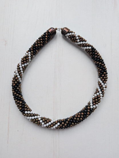 Black/Brown/White Chunky Beaded Beach/Summer-Style Necklace