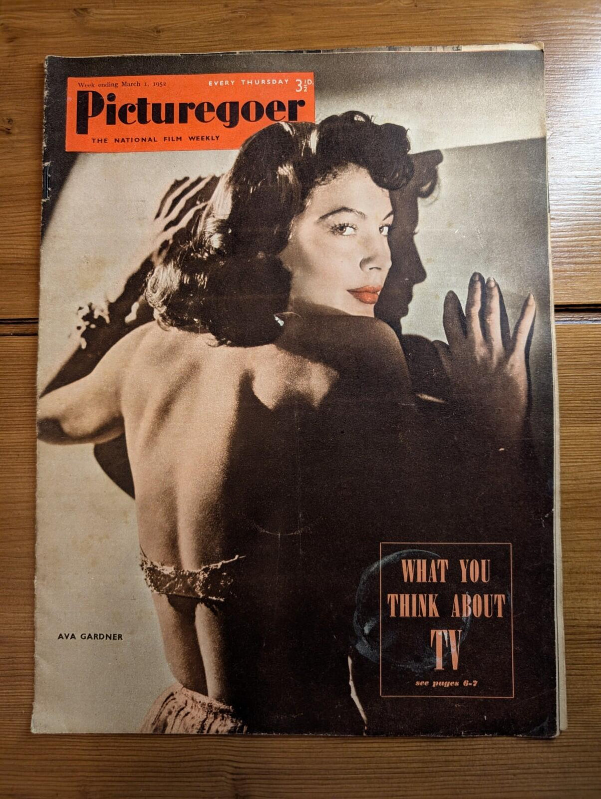 Picturegoer: The National Film Weekly March 1, 1952 - Ava Gardner Cover